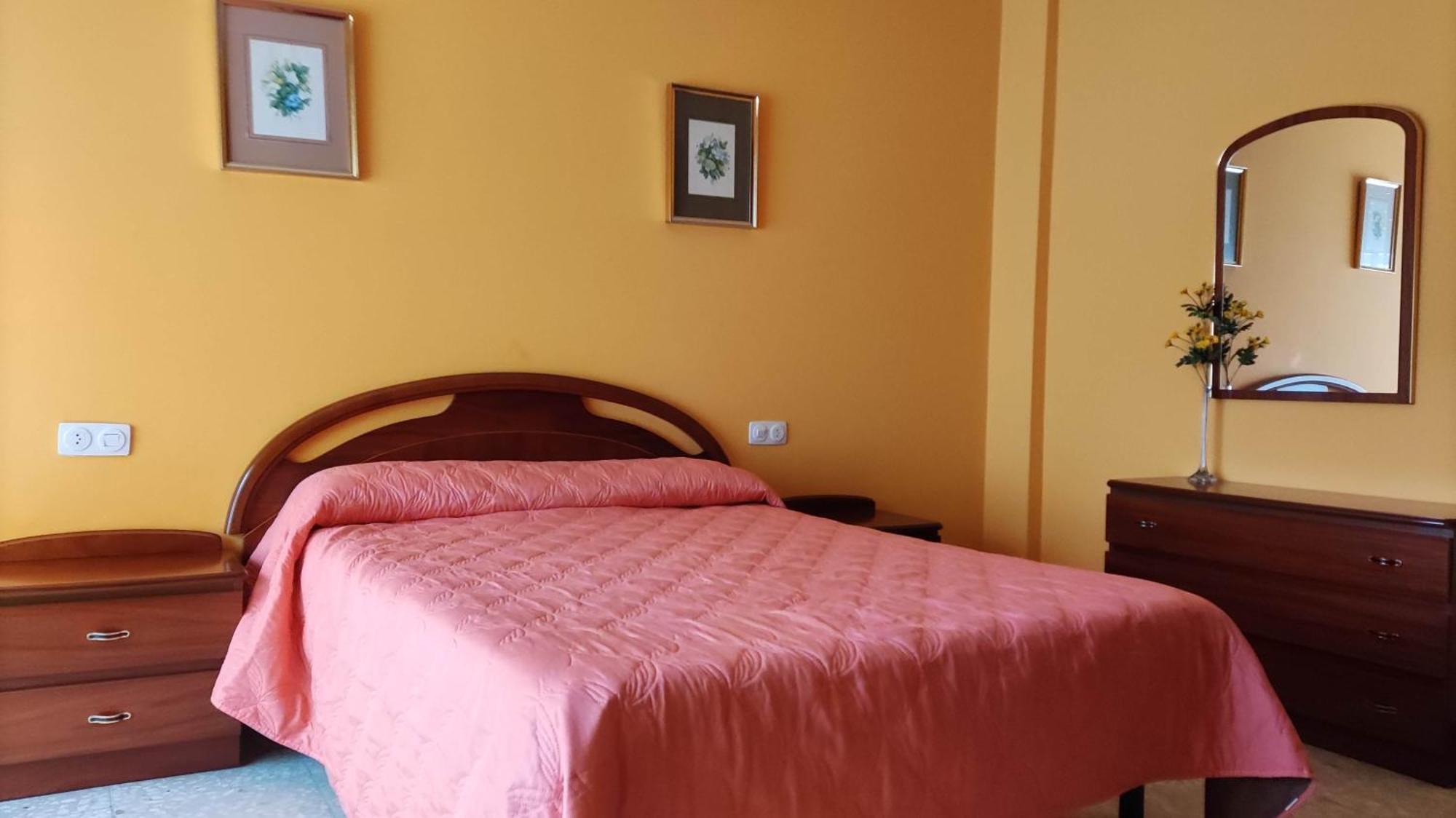 Appartamento Amplio piso en Pontedeume Esterno foto